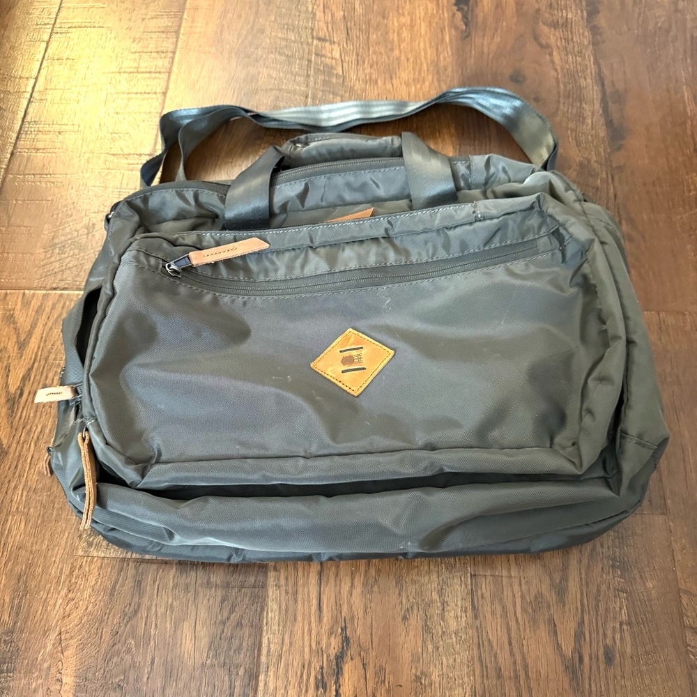 BROOKLYN INDUSTRIES convertible backpack/briefcase, unisex - Picture 5 of 15